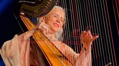 مؤلفات عالمية على هارب منال محيي الدين بدار الأوبرا المصرية