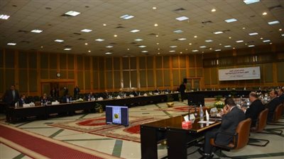 الأعلى لشؤون خدمة المجتمع يعقد جلسته فى رحاب جامعة أسيوط لأول مرة