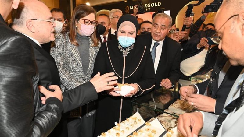 وزيرا التجارة والتموين