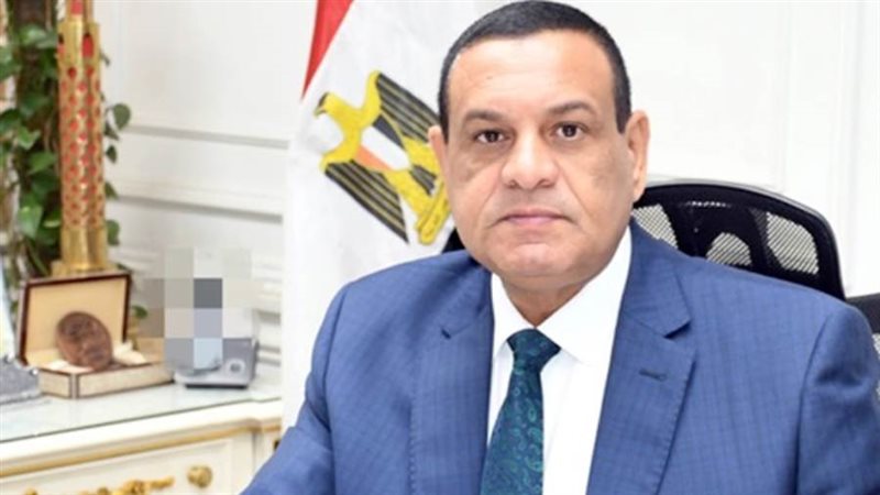 اللواء هشام آمنة