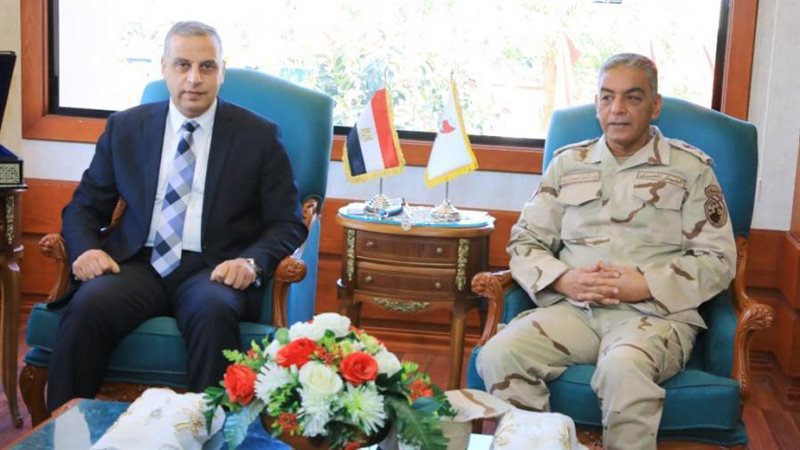 من جانب التكريم