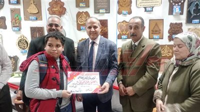 انتظام الدراسة بمدارس كفر الشيخ وافتتاح معرض وورش عمل بأيدي الطلاب