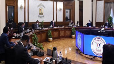 رئيس الوزراء يتابع الخطوات الأخيرة استعدادًا لإطلاق استراتيجية تنمية الأسرة المصرية
