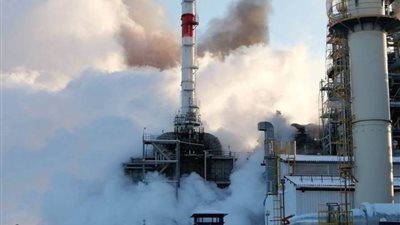 انفجار وحريق هائل في مصفاة لتكرير النفط في ولاية لويزيانا الأمريكية