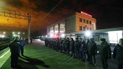 الطوارئ الروسية تعتزم تسيلم 228 طنًا من المساعدات الإنسانية لسكان 