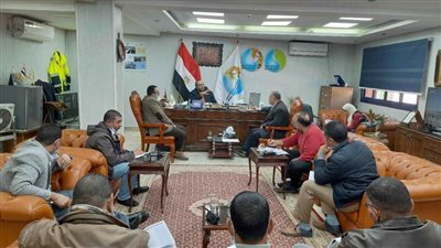 بدء تنفيذ الوصلات المنزلية لمشروعات صرف صحى قرى حياة كريمة بطهطا 