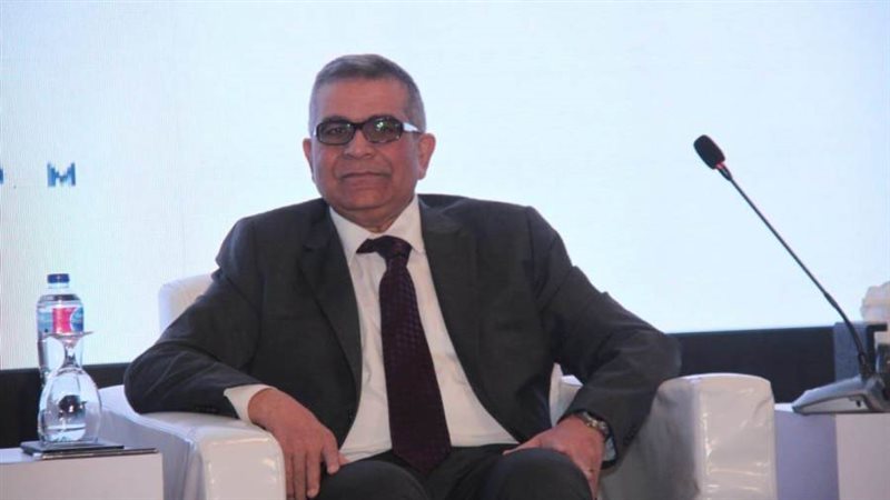 الدكتور أشرف حيدر