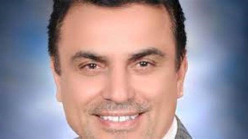 الدكتور عادل عبدالعال