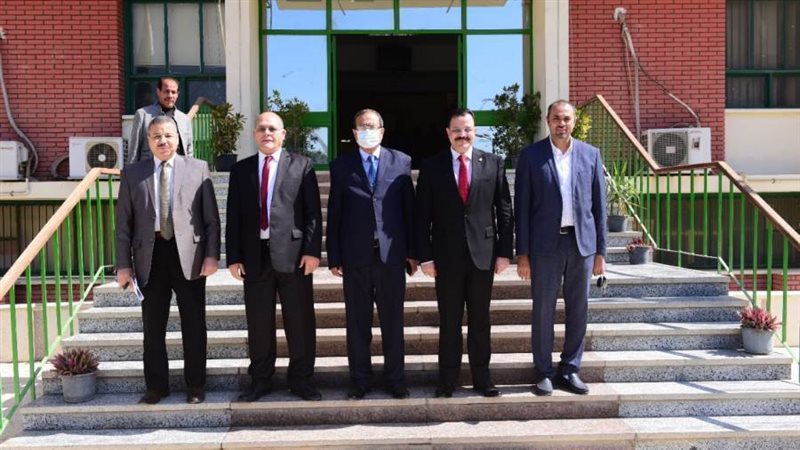 من جانب الدوره