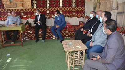 وفد من مستشفى دكتور عزت عزوز يزور الوادي الجديد