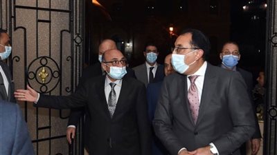 مدبولي يشيد بالجهود المبذولة لتطوير منظومة الشهر العقاري للتيسير على المواطنين