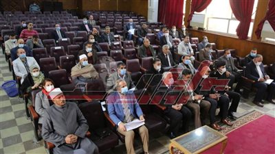 المجلس التنفيذي بكفر الشيخ يناقش عددًا من القرارات والموضوعات 
