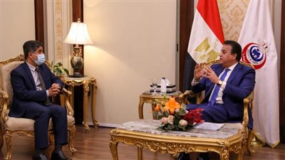 القائم بعمل وزير الصحة يستقبل مدير منظمة الصحة العالمية لإقليم شرق المتوسط