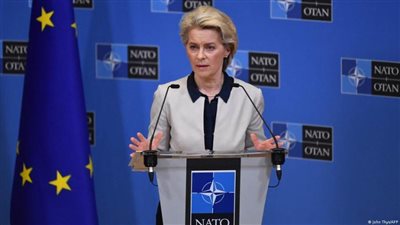 الاتحاد الأوروبي يعتزم فرض عقوبات تستهدف بوتين ووزير خارجيته