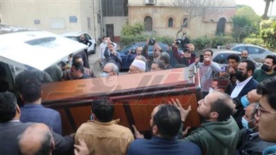 بالصور.. الصحفيون يودعون محمود الكردوسي إلى مثواه الأخير بعد رحلة عطاء ناصعة