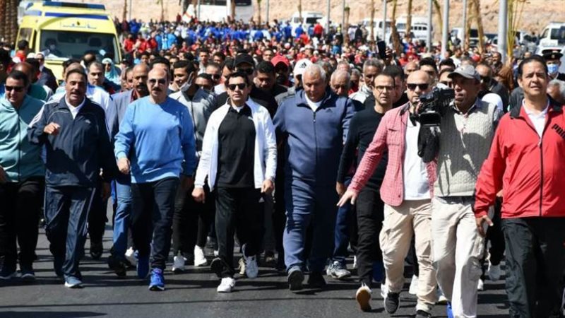 وزير الرياضة ومحافظو