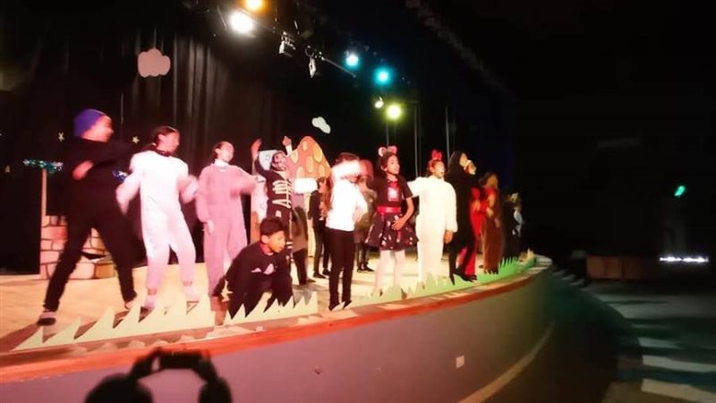 مسرحيه الطفل حلم