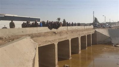 محافظ بني سويف وأعضاء محلية النواب يتفقدون مخر سيل سنور 