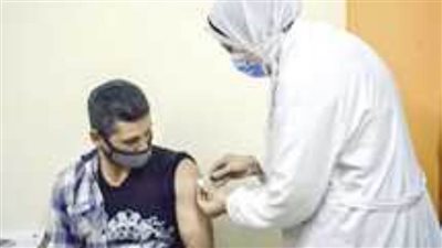 افتتاح مركز جديد لتلقي لقاح كورونا بالهلال الأحمر بالعريش