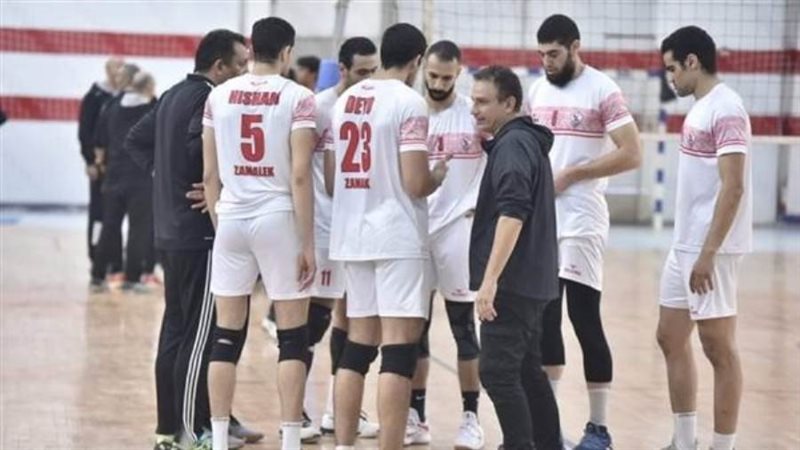 طائرة رجال الزمالك