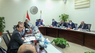 القائم بعمل وزير الصحة: انخفاض نسب إشغال الرعايات المركزة والمتوسطة بالمستشفيات