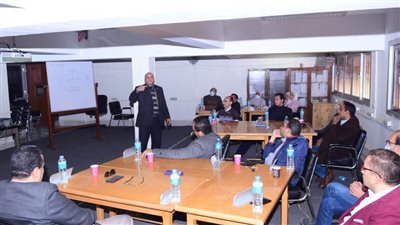 جامعة سوهاج تختتم برنامجها التدريبي مهارات الاتصال فى أنماط التعليم