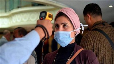 تباين الإصابات اليومية جراء فيروس كورونا بعدد من الدول العربية