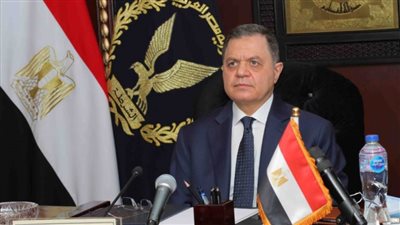 وزير الداخلية يصل إلى تونس للمشاركة في اجتماعات مجلس وزراء الداخلية العرب