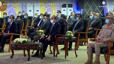 الرئيس السيسي: تنفيذ مشروعات الطرق بما يسهل الحركة اليومية للمواطنين