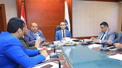 سوهاج: اجتماع اللجنة العليا لضبط منظومة العمران وحوكمة التراخيص