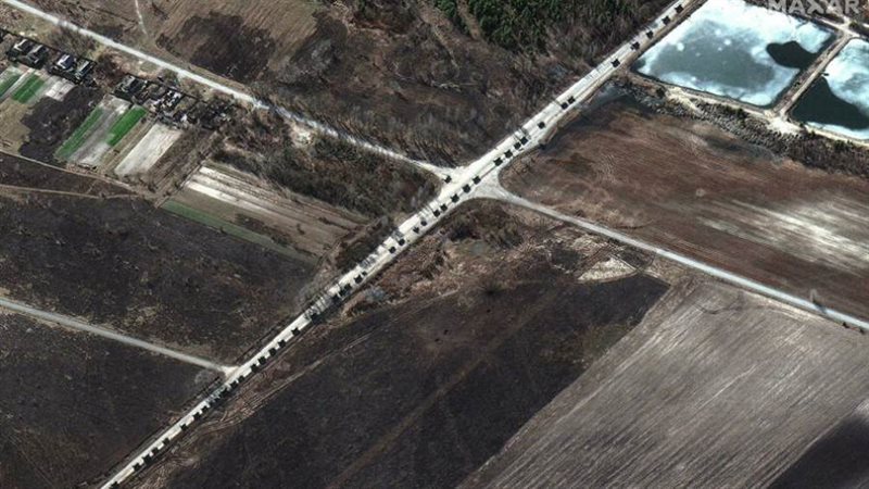 جانب من رتل عسكري