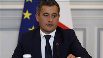 وزير الداخلية الفرنسي: وصول 800 لاجئ أوكراني إلى الأراضي الفرنسية 