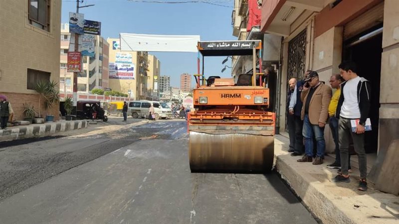 متابعة أعمال رصف