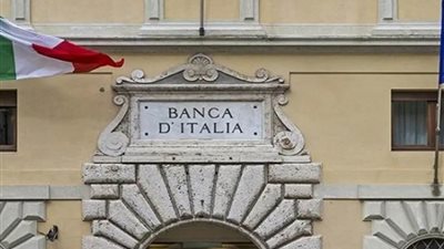 بنك إيطاليا المركزي يطلب من البنوك إخطاره بجميع عمليات تجميد الأصول الروسية