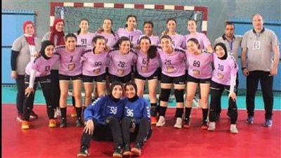 منتخب ناشئات اليد يهزم غينيا ويتوج ببطولة إفريقيا