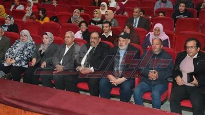 ننشر تفاصيل توصيات المؤتمر الأدبي الـ21 لإقليم وسط الصعيد الثقافي بسوهاج