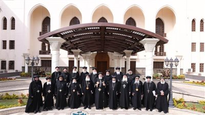 تفاصيل اجتماع البابا تواضروس باللجنة الدائمة للمجمع المقدس