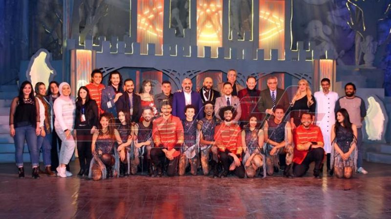 افتتاح عرض هاملت