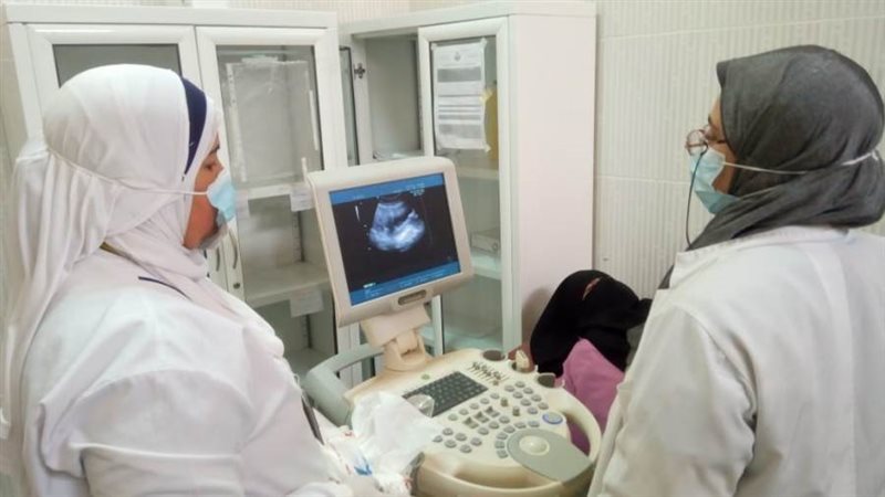 الكشف على ١٩٨٧ مواطنا