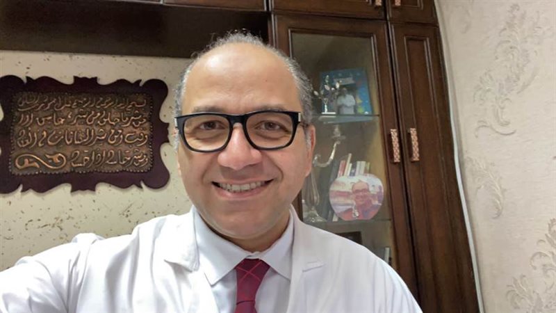 الأستاذ الدكتور محمد