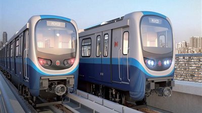    وزير النقل يشيد بمشاركة 