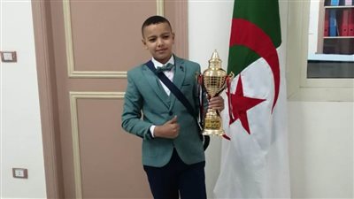 السفارة الجزائرية في مصر تكرم الأول في البطولة العربية للحساب الذهني