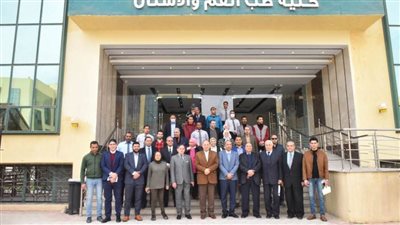 محافظ أسيوط يتفقد كليات جامعة سفنكس بمدينة أسيوط الجديدة