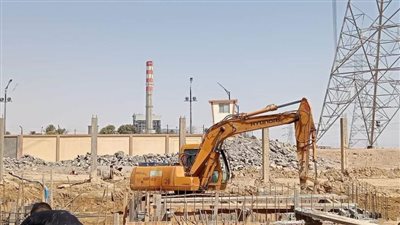 متابعة المشروعات التنموية والتطوير العمراني بمدن حي عتاقة بالسويس