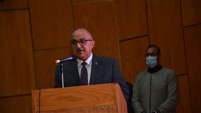 جامعة أسيوط تحتفل بإطلاق مبادرة أنت مش لوحدك للتوعية والدعم النفسي للطلاب