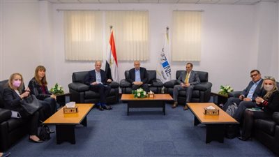 يحيى زكي: اقتصادية قناة السويس تطلق الخدمات الرقمية لتسهيل الأعمال 