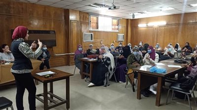 للمرة الأولي.. تدريب 25 ممرضة علي لغة الإشارة في الشرقية
