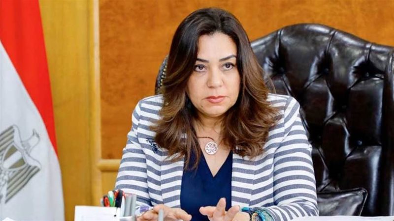 محافظ دمياط الدكتورة