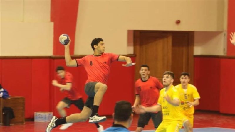 منتخب الشباب ضد رومانيا