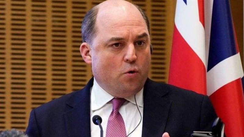 وزير الدفاع البريطاني